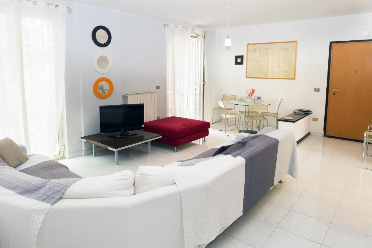 Merola Sisters Holiday Home Caserta Exterior foto